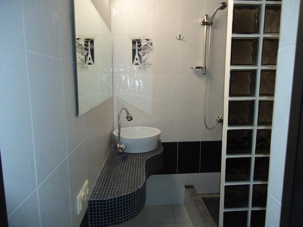 Apartment On Sovetskaya 103 Bobruisk Exterior foto